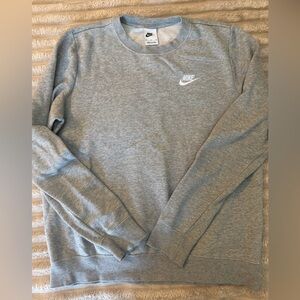 Nike crewneck sweatshirt
